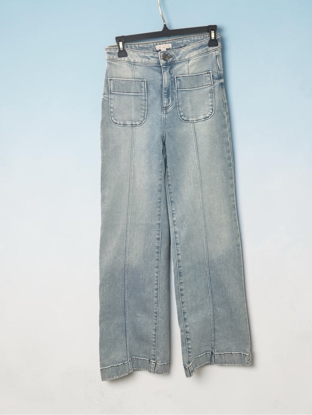 LC Lauren Conrad Light Wash Wide Leg Jeans with Front Patch Pockets-4